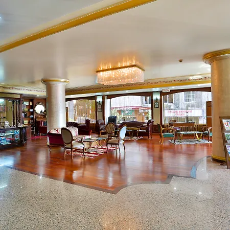 Bulvar Hotel