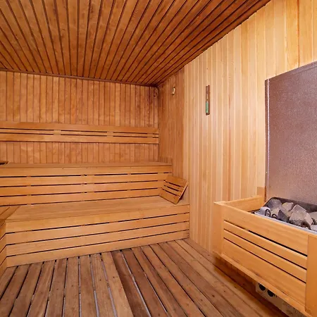 Hotel Bulvar 4*