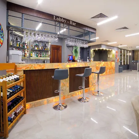 Hotel Bulvar 4*
